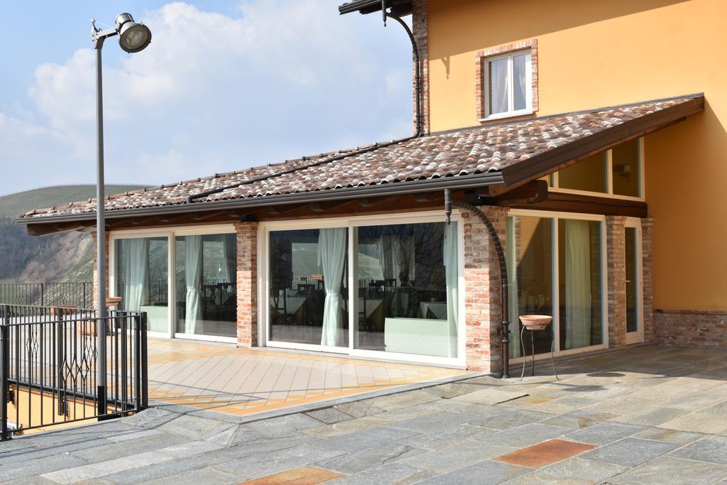 Mongalletto Castellinaldo Екстер'єр фото