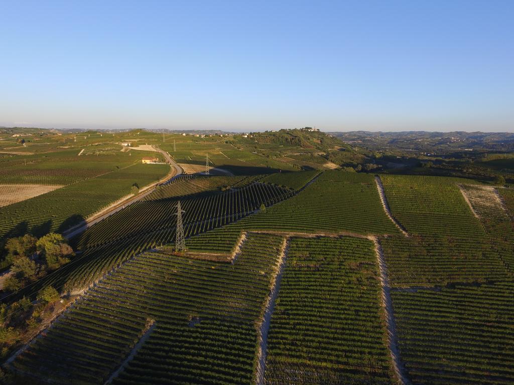 Mongalletto Castellinaldo Екстер'єр фото